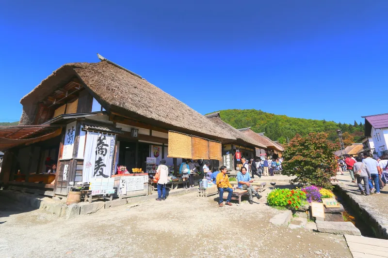 Large thatched-roof soba restaurant on the old post road of Ouchi-juku