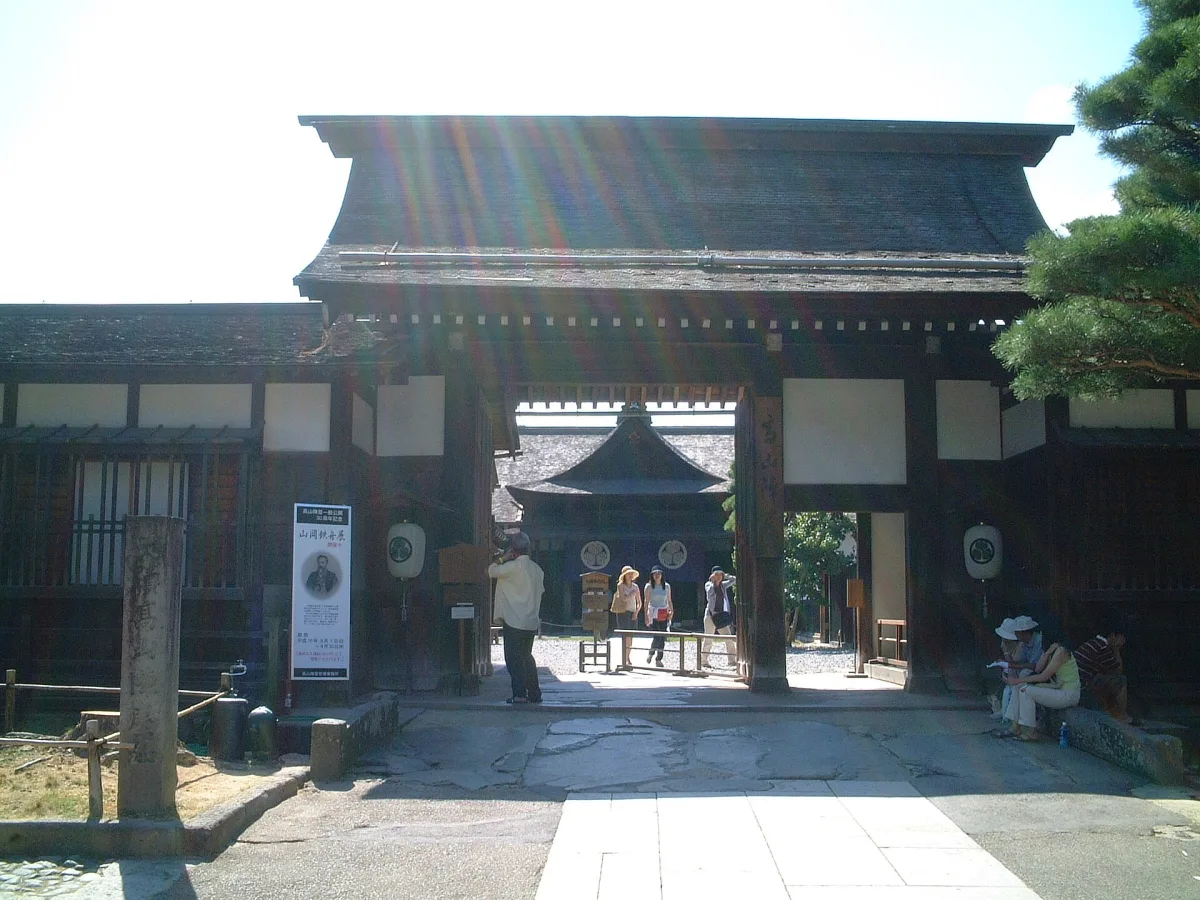 The main gate of Takayama Jinya, a wooden Edo-period government office, seen from the front