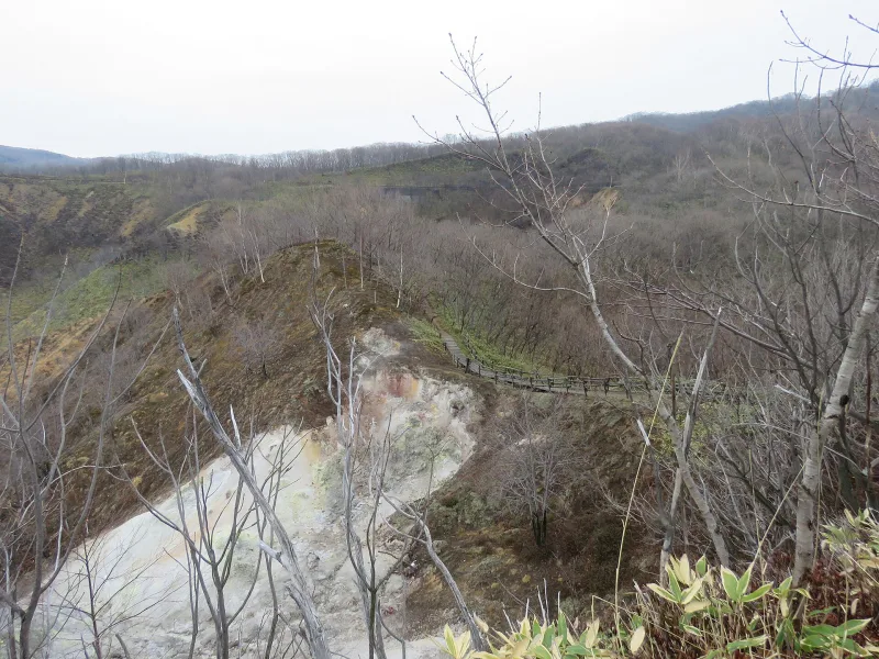 Oyu Numa’s steaming geothermal waters, viewed from the Oyunuma Lookout