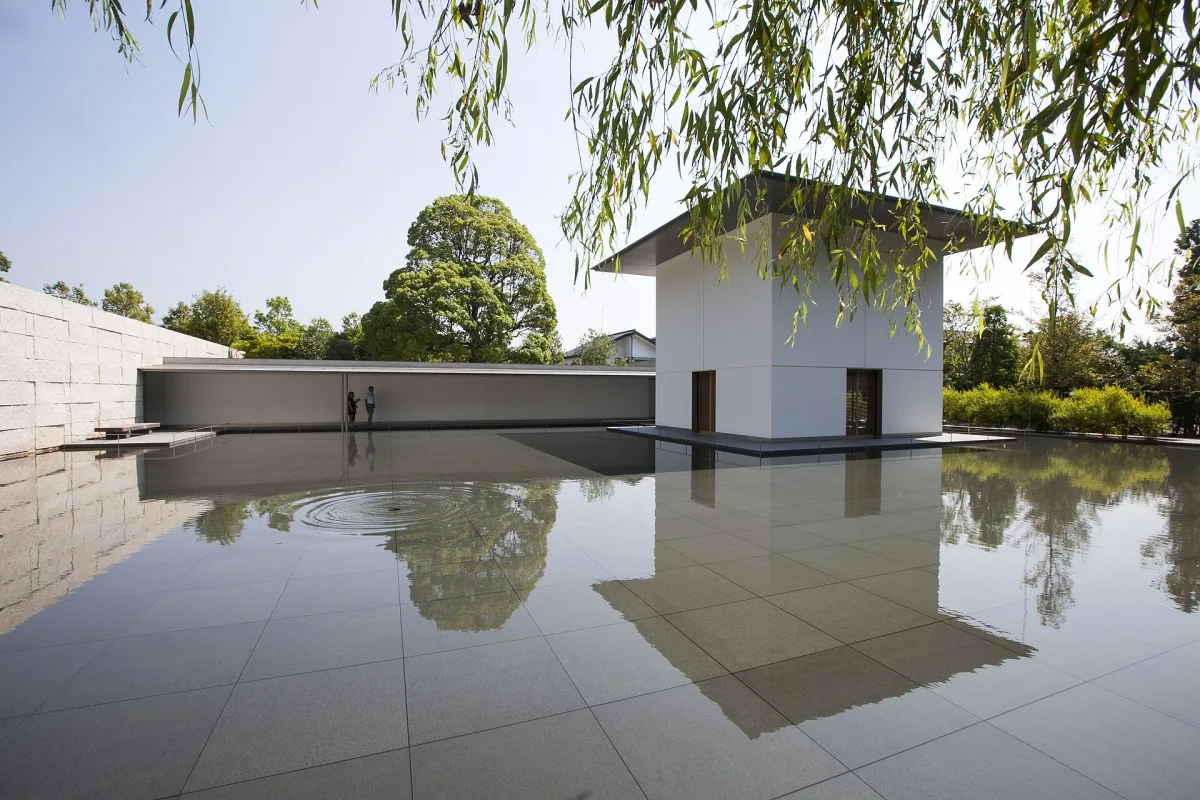 The D.T. Suzuki Museum beside a reflecting pool in Kanazawa