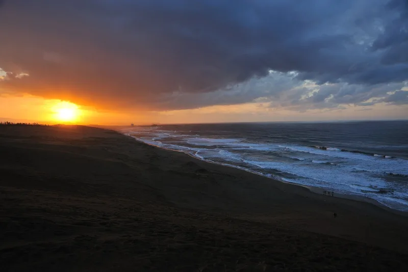 Sunset over the Sea of Japan seen from the edge of the Tottori Sand Dunes